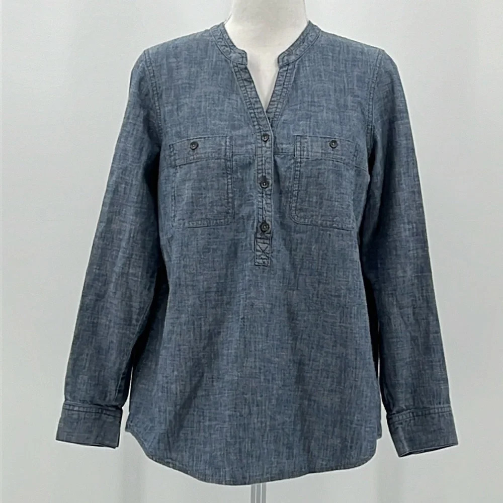 J. Jill Cotton Chambray Popover Top in Blue - Size Small Petite